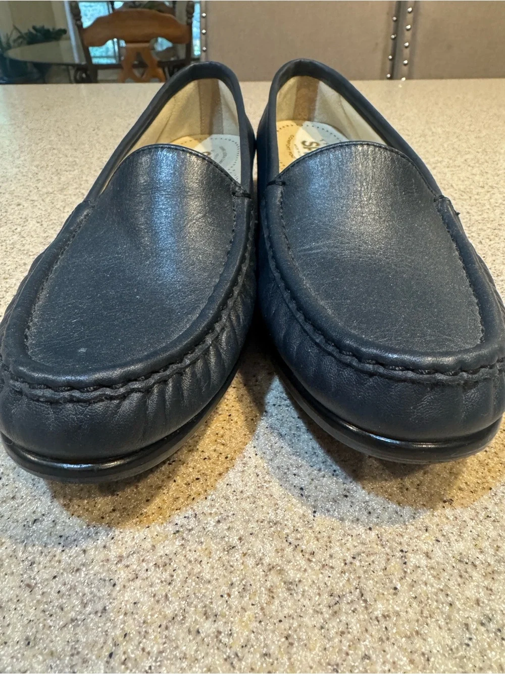 SAS smooth black